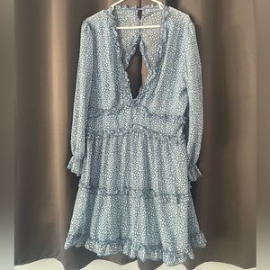 Woman’s Deep V-Neck Ruffle Long Sleeve Open Back Blue Leopard Print Dress